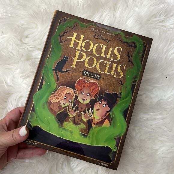 NEW Disney Hocus Pocus: The Game - A Cooperative Game of Magic and Mayhem - Picture 6 of 10